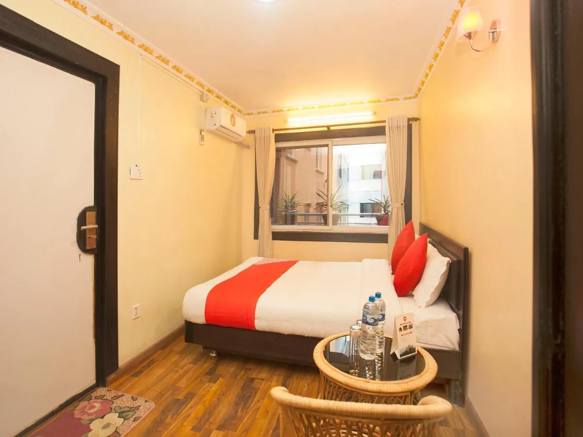 Hotel Blackstone Kathmandu 2*,